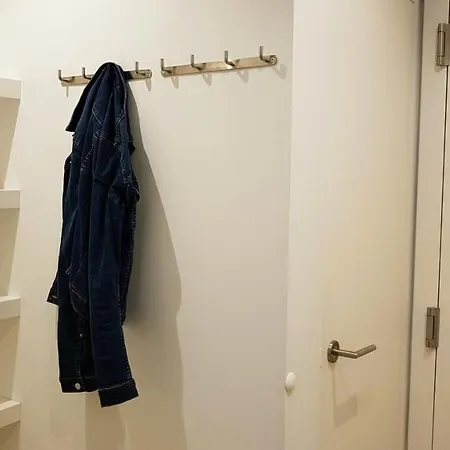 Met Zeezicht - De Loft شقة *